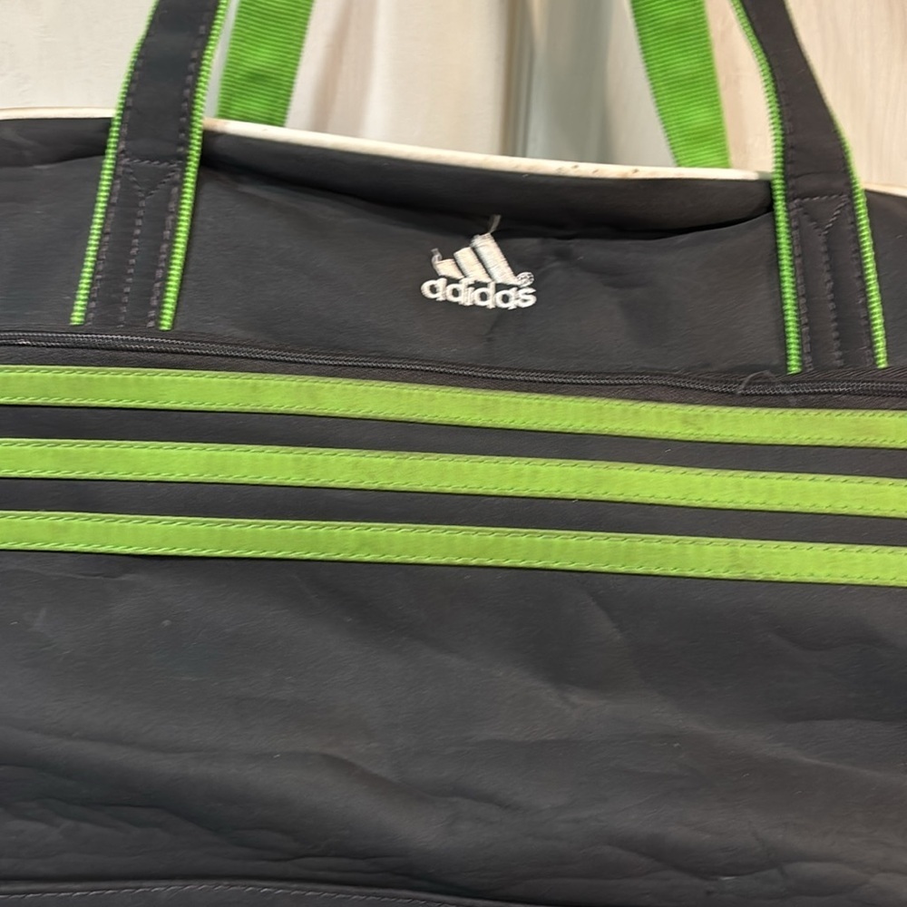 Rare adidas Squad 3-Stripe Duffel Bag Charcoal with Green Stripes - Picture 3 of 15